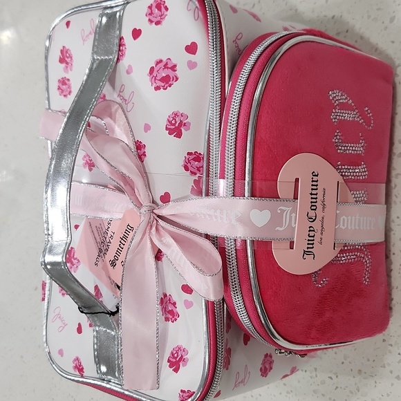 Juicy Couture Pink  2 Fer Makeup Cosmetic Bag Set Pink Flowers - Picture 1 of 5